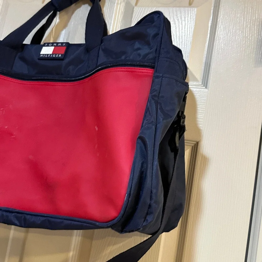 Tommy Hilfiger Vintage Duffle Bag Navy Red Colorblock‎ Travel Gym Bag Strap